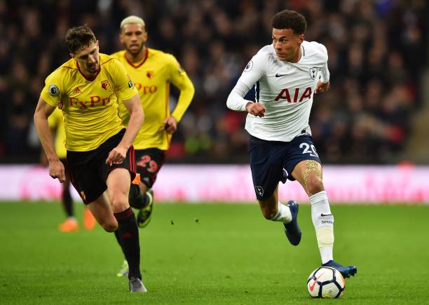 紧咬比分 紧咬比分