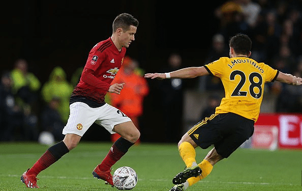 三场失利以 三场失利以